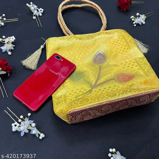 Elegant Women's Handbag for Sustainable Style